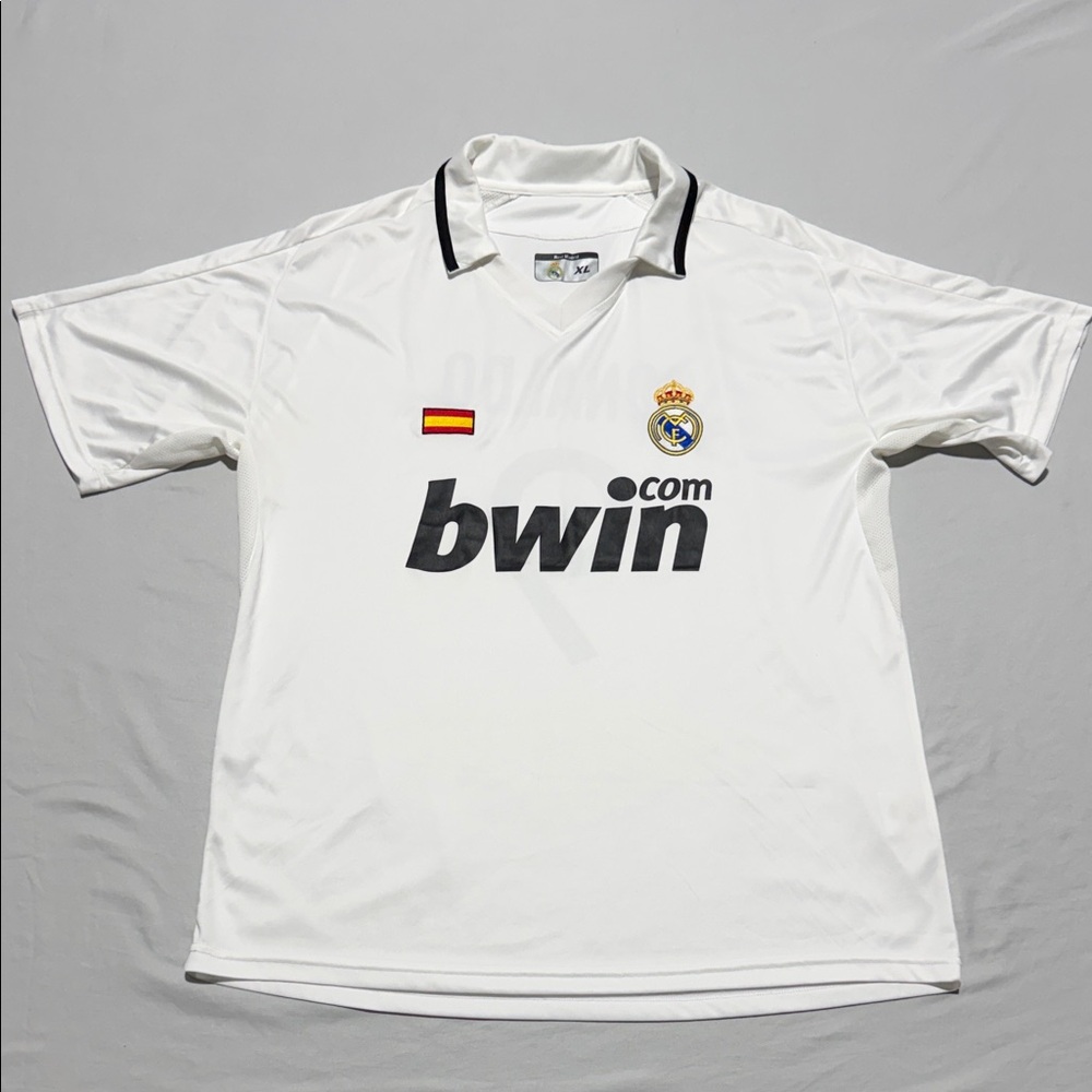 Men’s Real Madrid Jersey Ronaldo 9 - White Bwin Logo Size XL